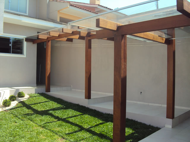 Pérgola em madeira