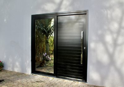 Porta-de-Correr-com-Fixo-Lateral