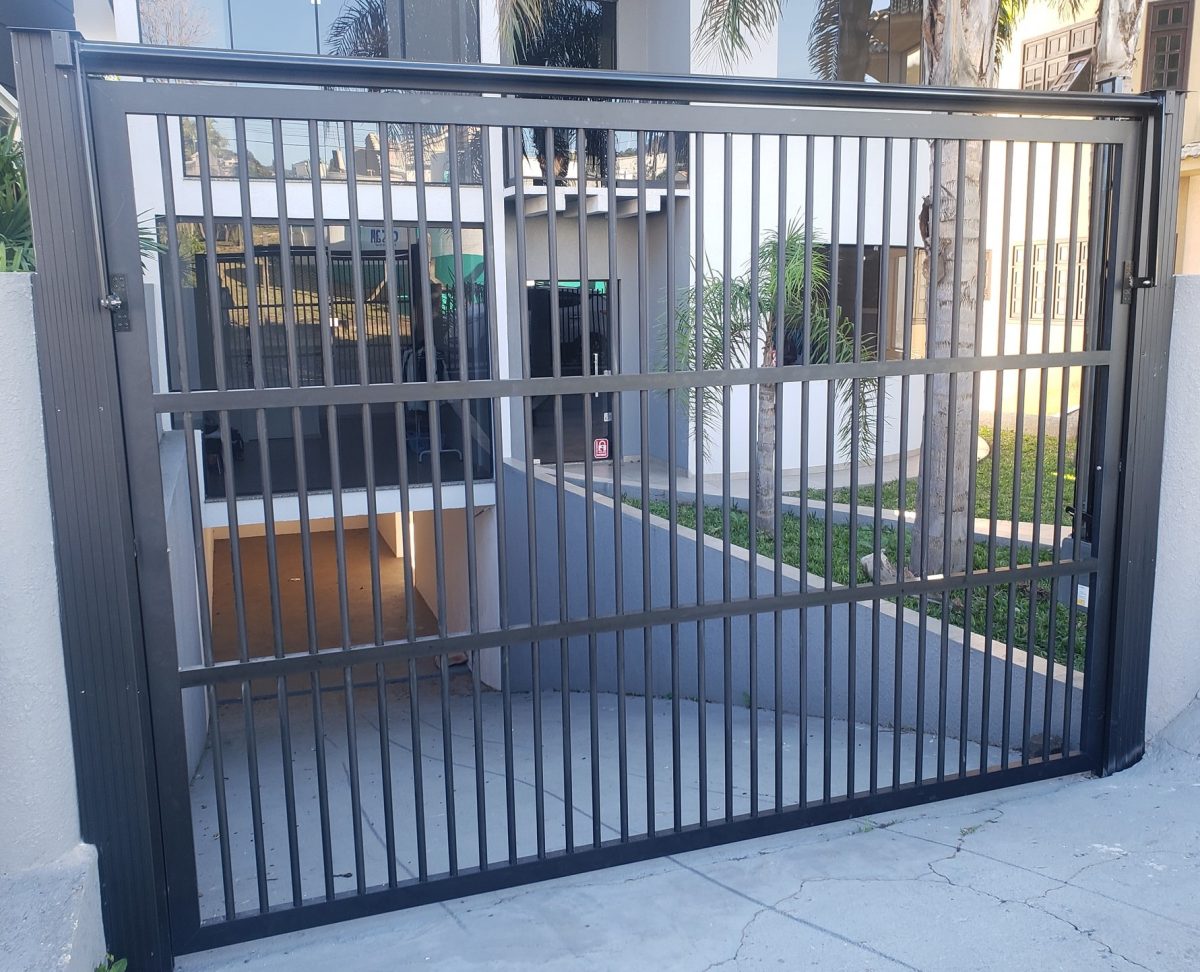 Portões em alumínio