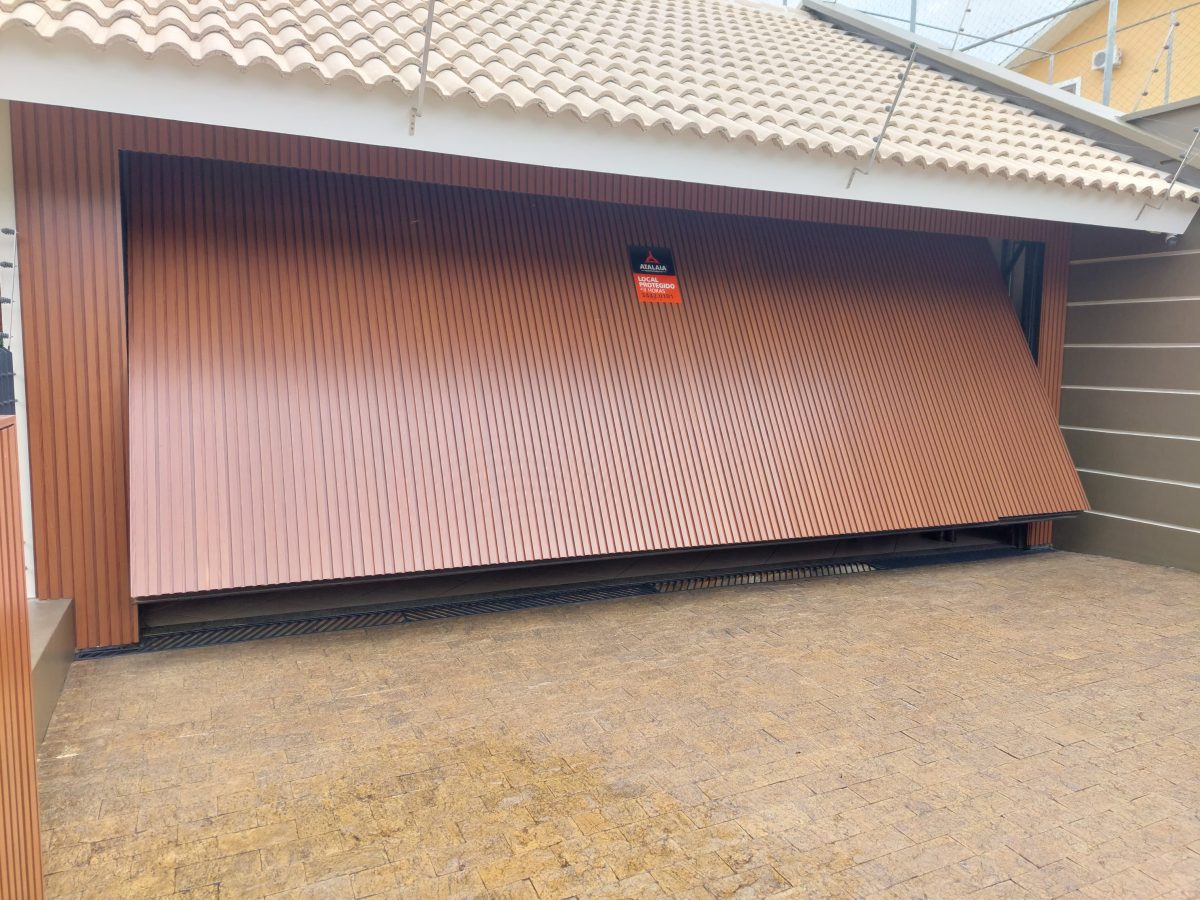 Portões em alumínio